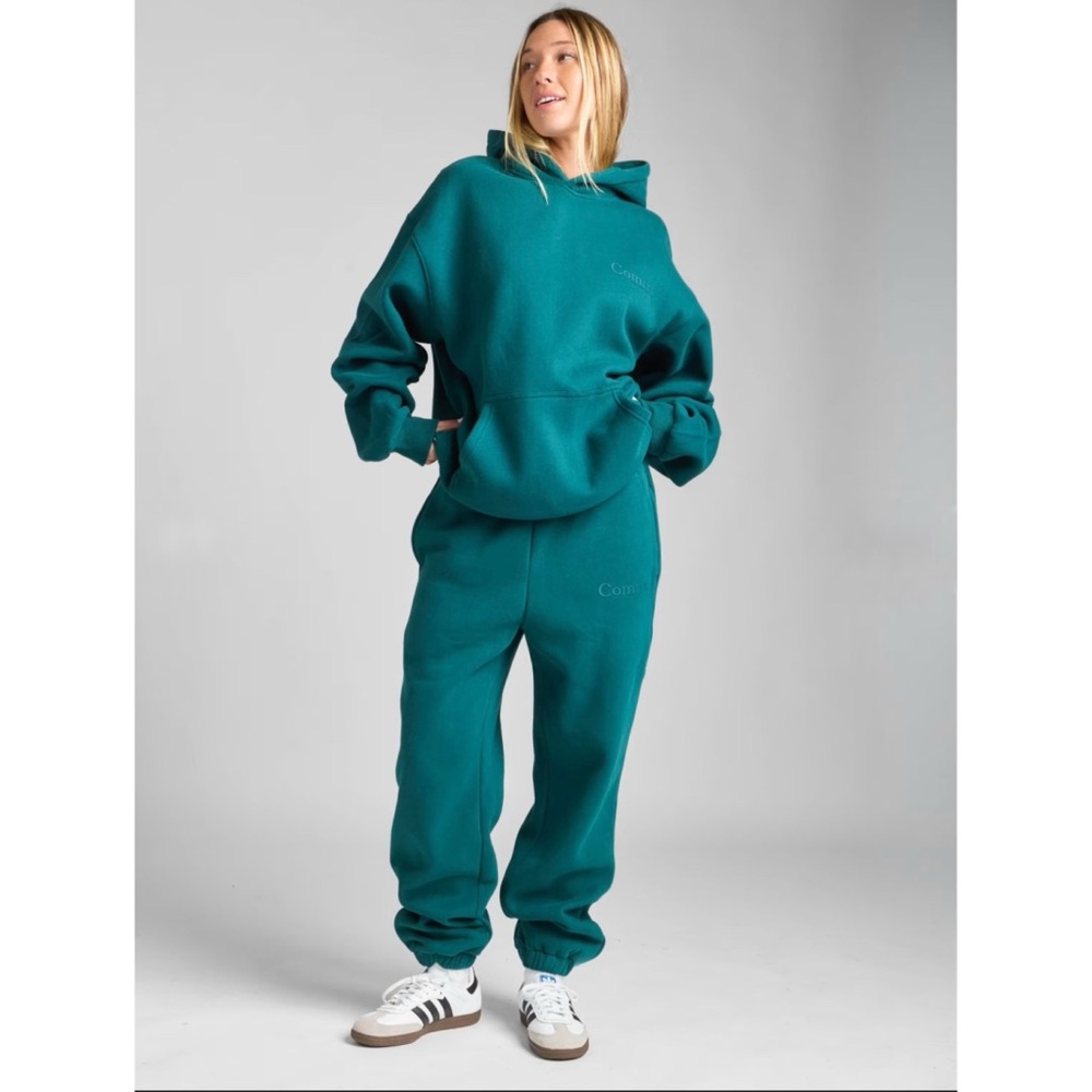 Comfrt Women’s Signature Hoodie Med Alpine Green Set Sweat Shirt Hoodie Pants